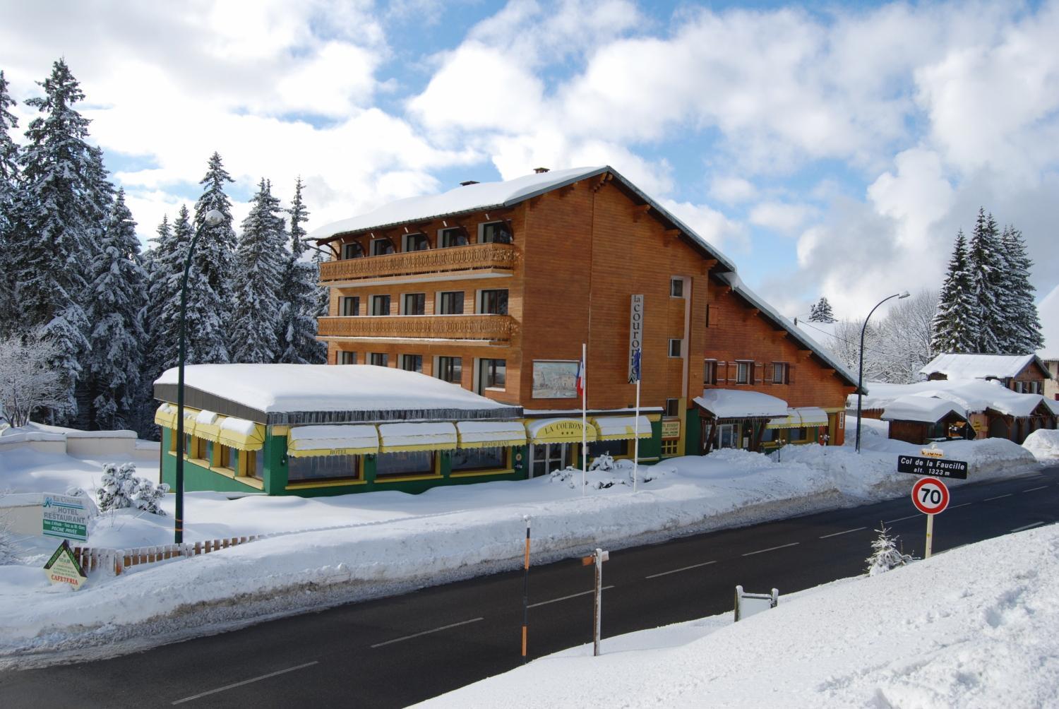 Hotel De La Couronne Mijoux Exteriér fotografie