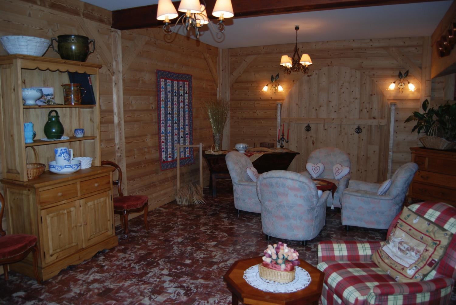 Hotel De La Couronne Mijoux Exteriér fotografie